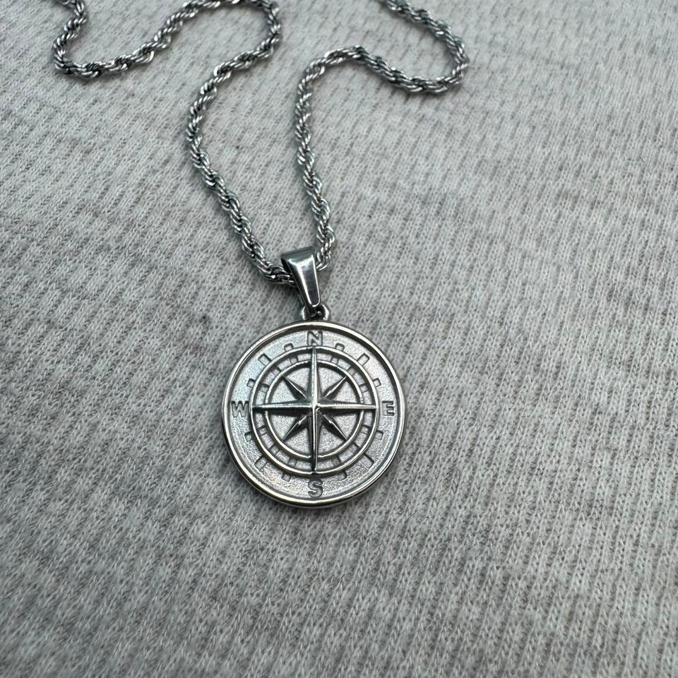 Silver Stainless Steel Compass Pendant Bce0