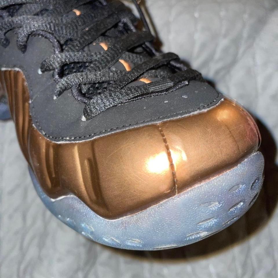 Nike Air Foamposite One Metallic 69ce 7