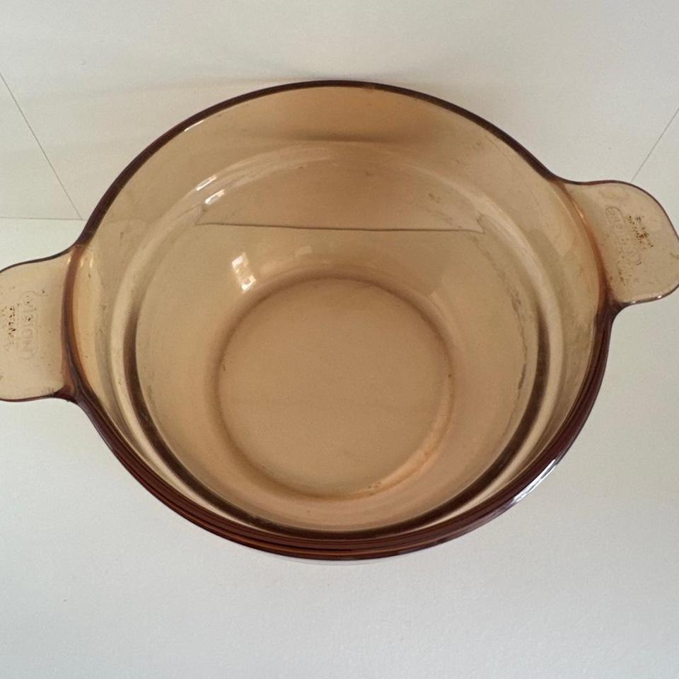 Brown Pyrex Bowl With Handles C874