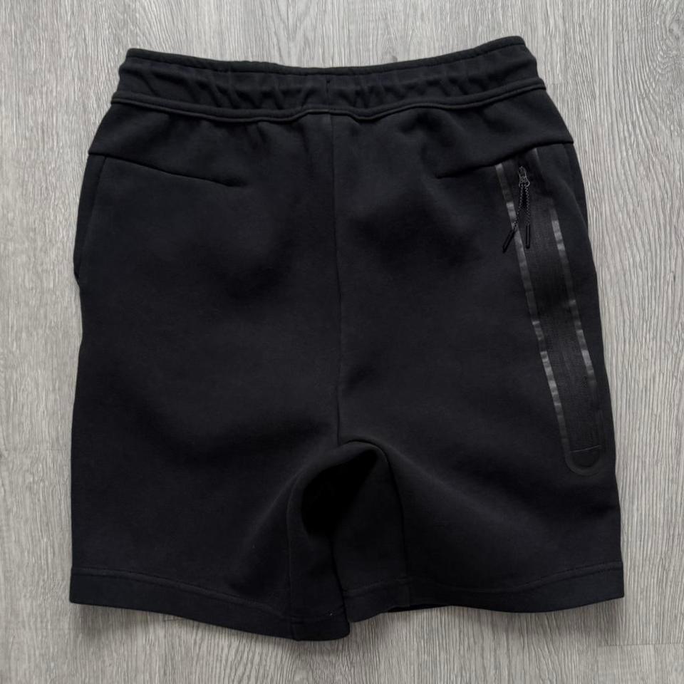 Black Nike Tech Fleece Shorts Ad50 4