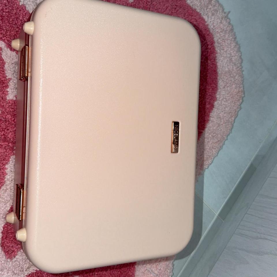 The Cutest Travel Vanity Case F3a4 2