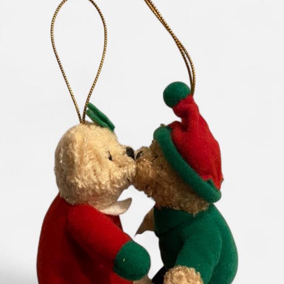 Retro Hallmark Kiss Kiss 6c9a 3