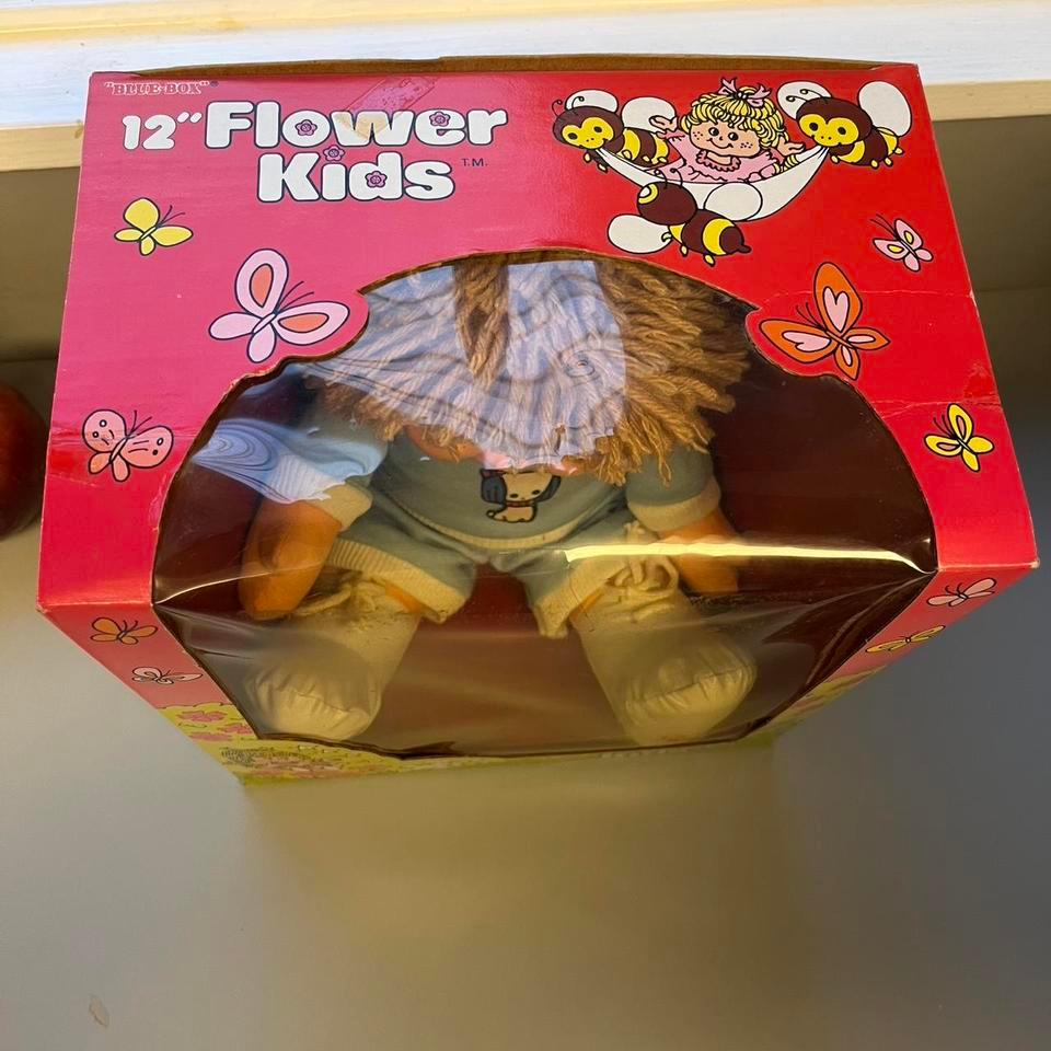 New Vintage Flower Kids Doll D589 2