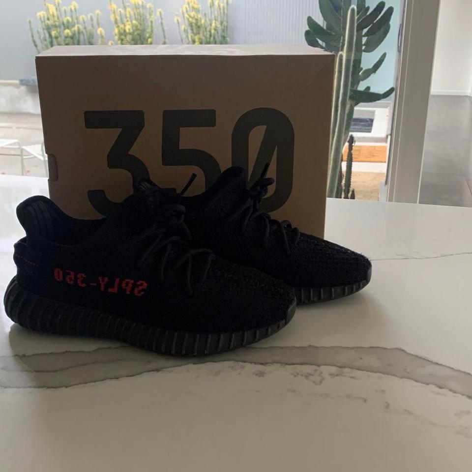 Yeezy 350 V2 Black Red C2e3