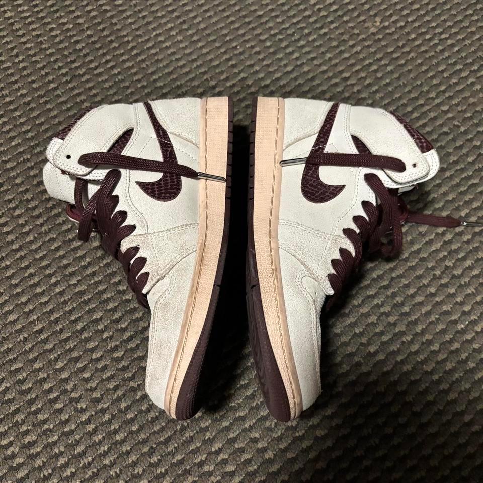 Jordan 1 Retro High A 12a0 5