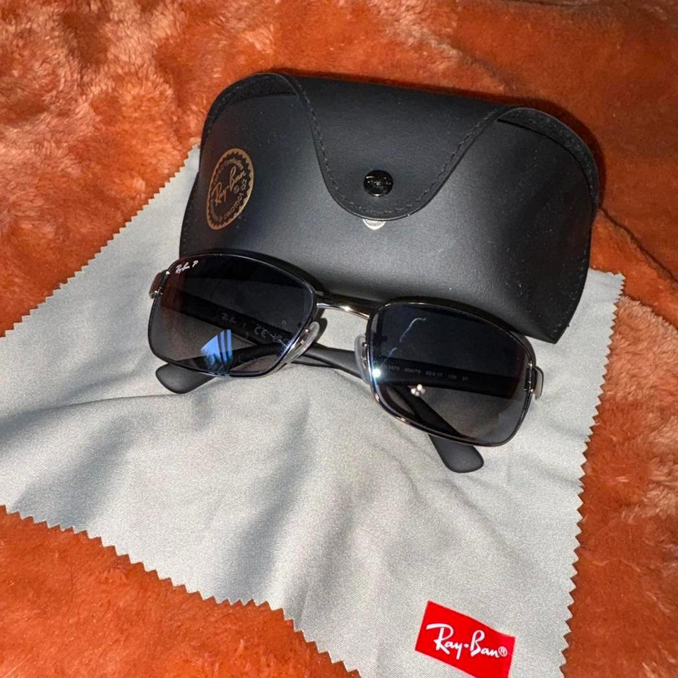 Unisex Ray Ban Gunmetal Sunglasses E063