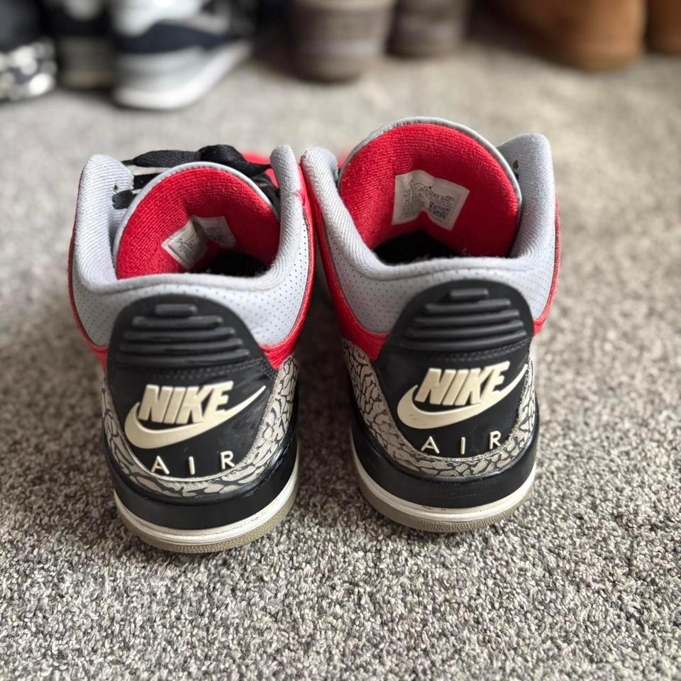 Jordan 3 Retro Se Fire 0892 3
