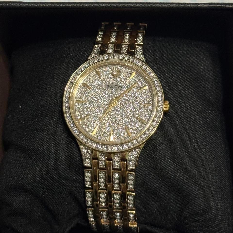 Bulova Phantom Crystal Watch Gold 5