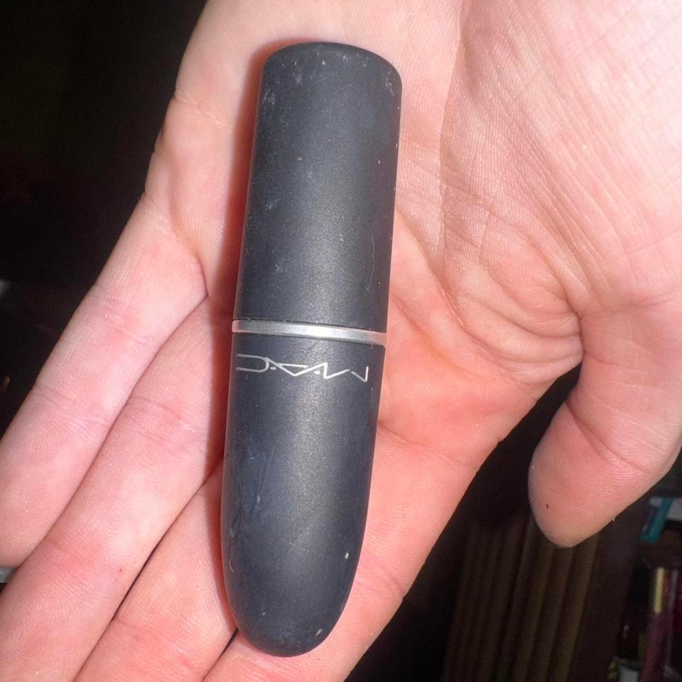 Mac Stylo Lipstick In Black