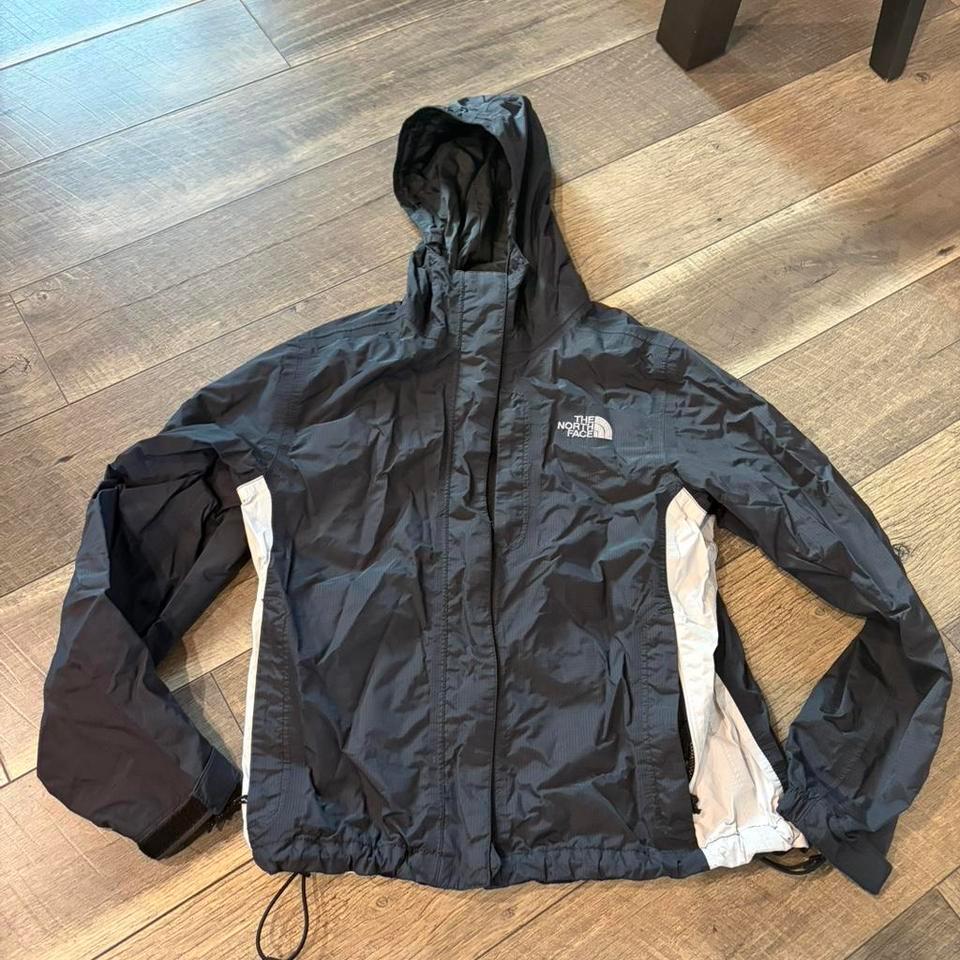 The North Face Black Rain 6832 5