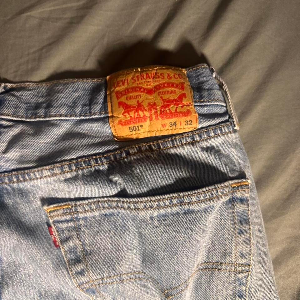 Levis Light Wash Straight Leg 9060 5