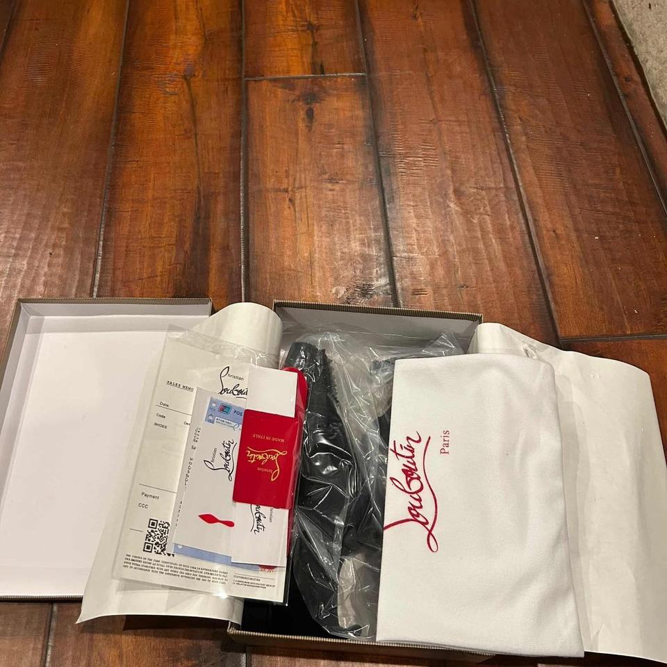 Red Bottoms Chritian Louboutin 0c83 5