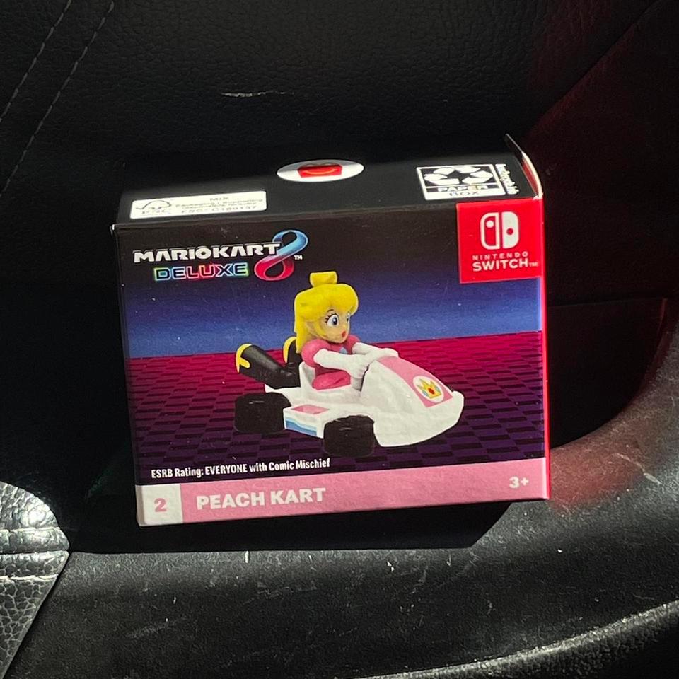 Mario Kart 8 Deluxe Peach
