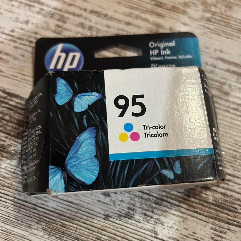 Hp 95 Tri Colour Ink Cartridge F956