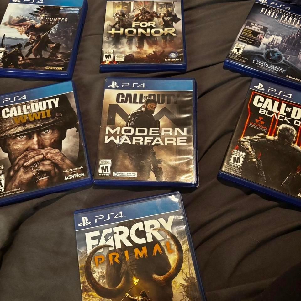 Bundle Of 8 Playstation 4 2