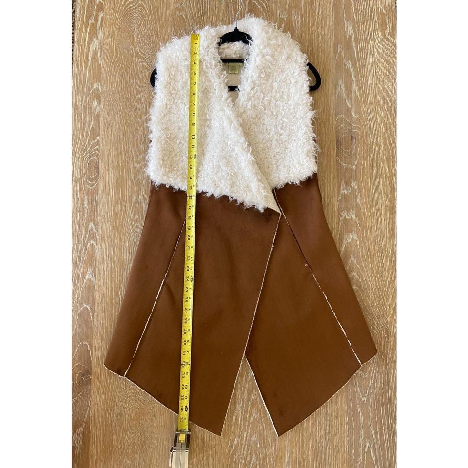 H By Heurueh Faux Suede B153