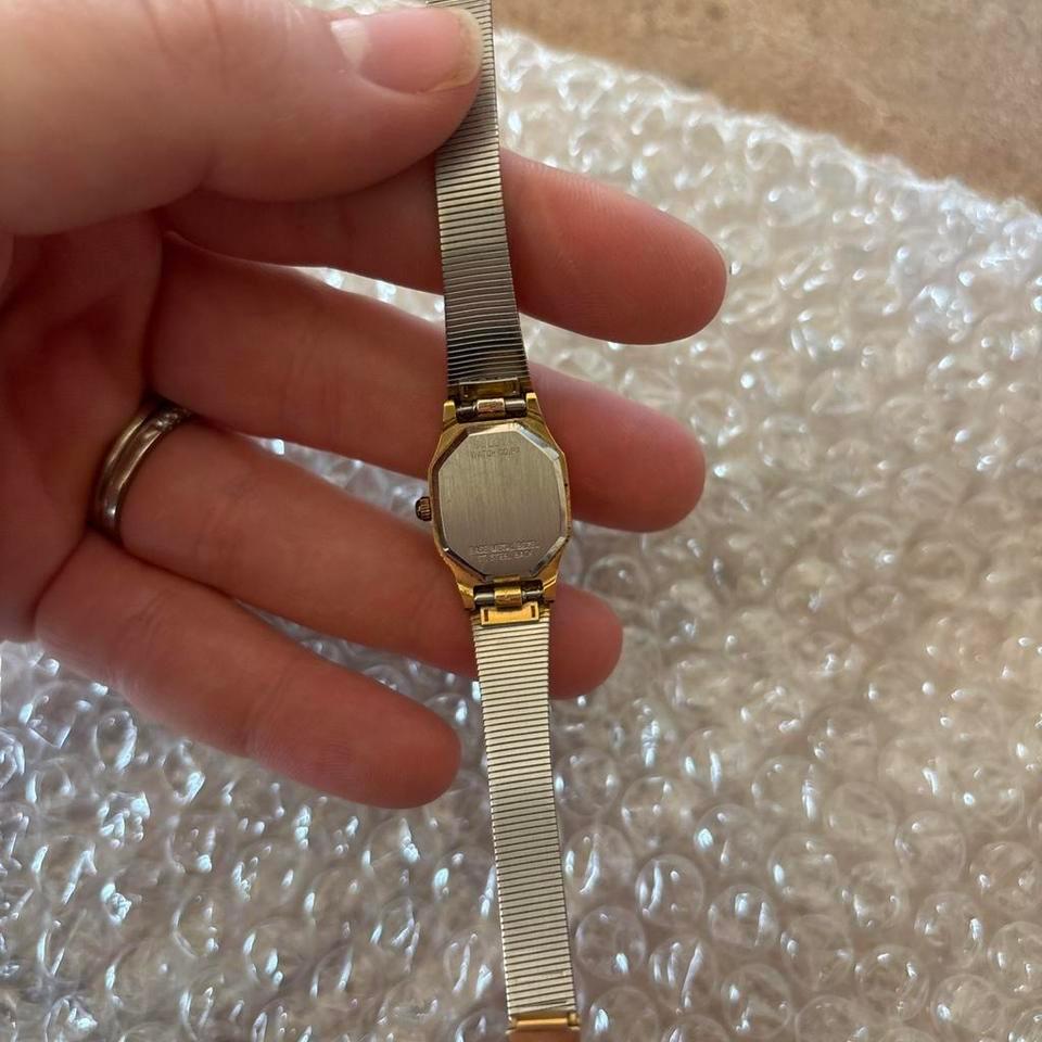 Vintage Gold Watch Needs Battery Dc06 7