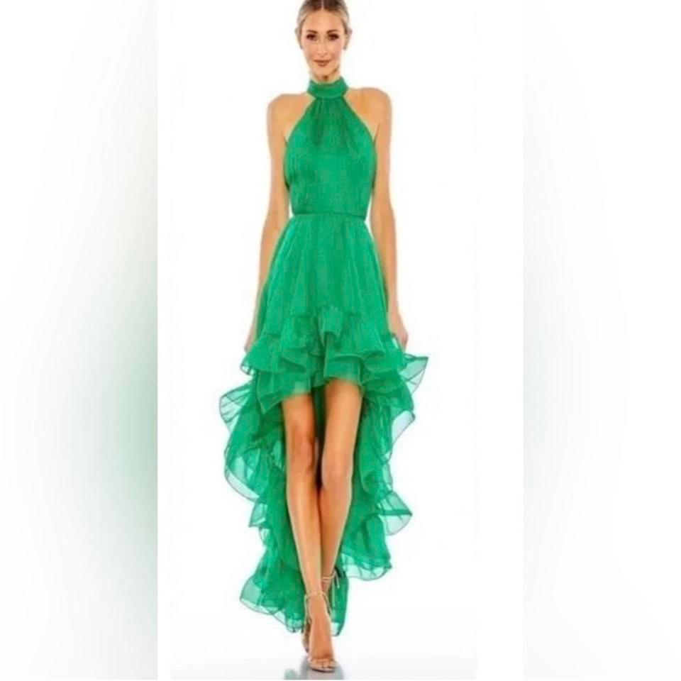Nwot Size 0 Mac Duggal 220c