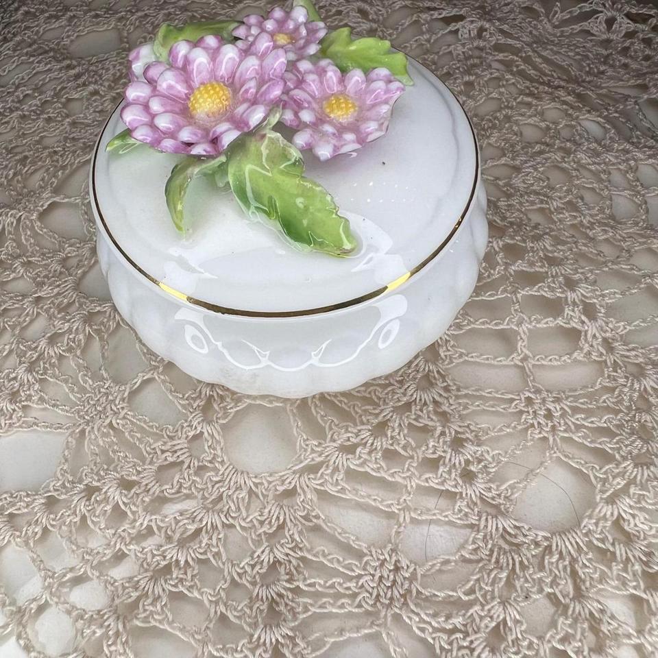 Vintage Napcoware Fine China Trinket 501c