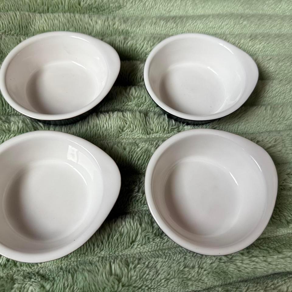 Set Of 4 Ceramic Dipping Fee4