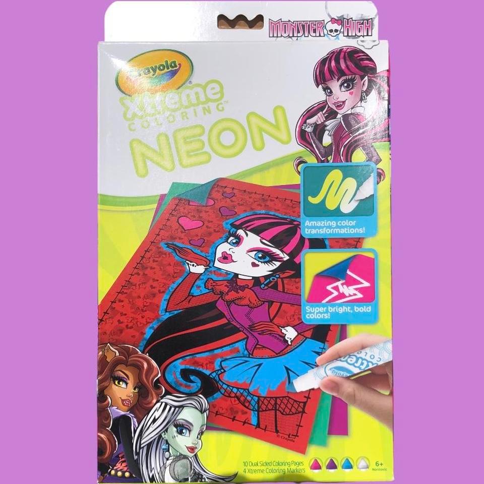 New Monster High Coloring Set