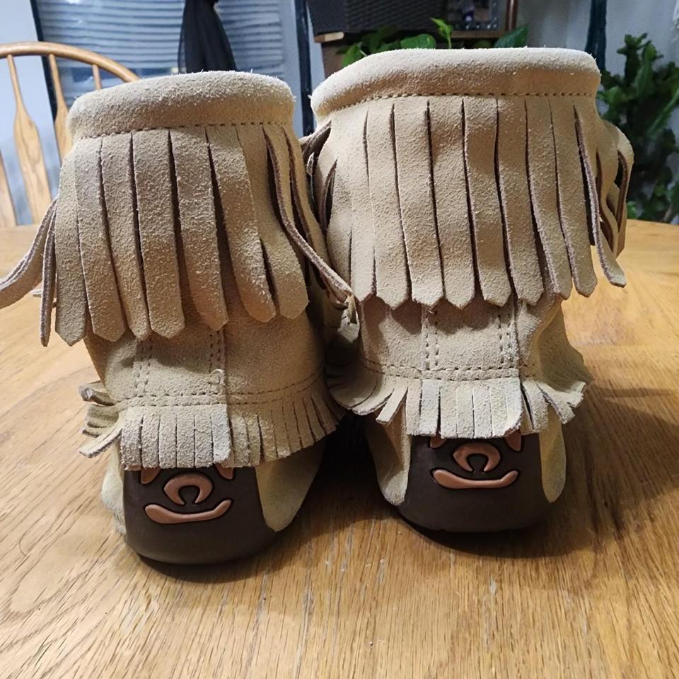 Manitobah Mukluks Harvester Beaded Fringed 7326 4