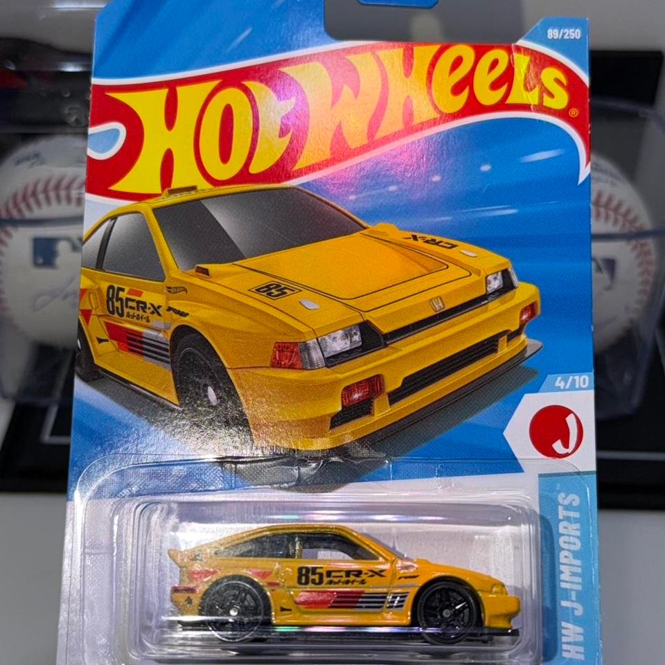 Honda Crx Yellow Diecast Car 8e01