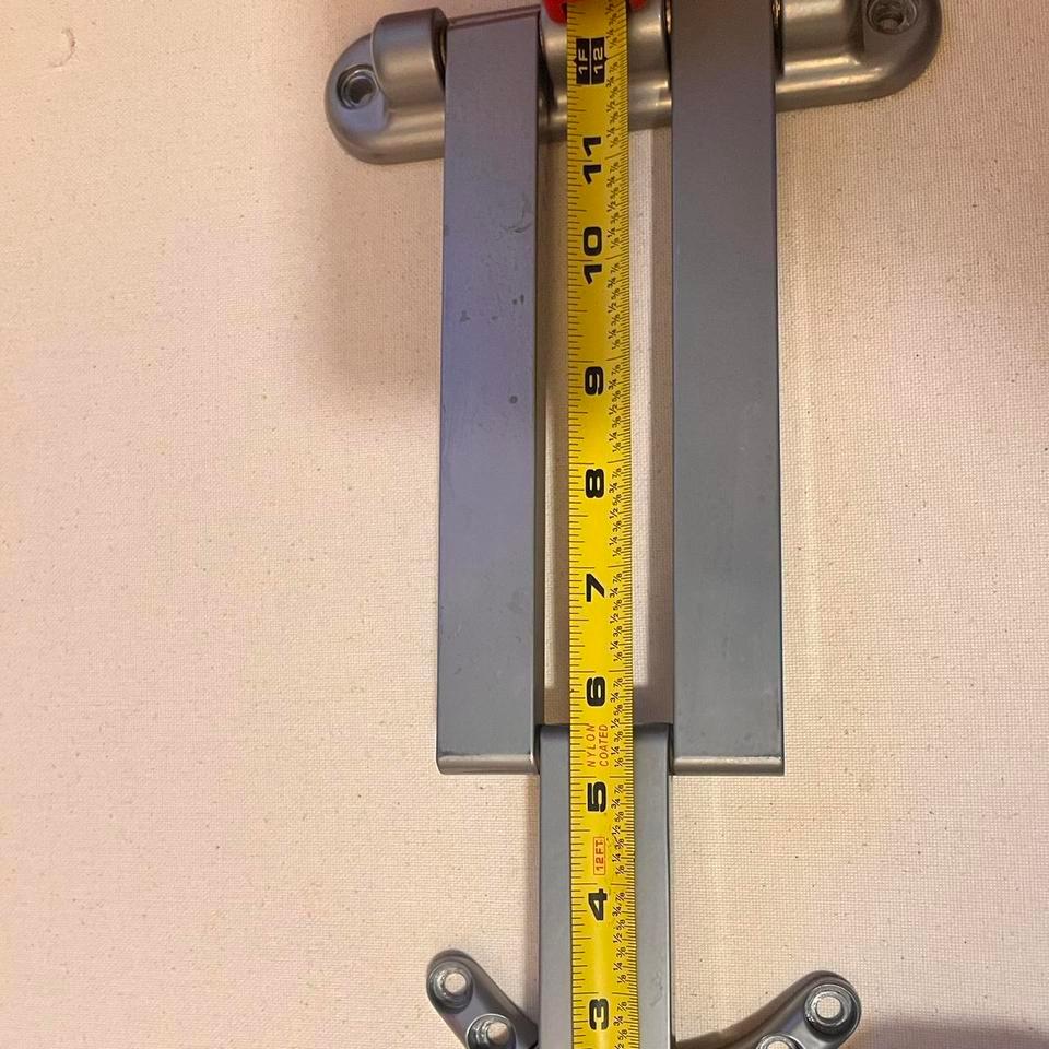 This Omnimount Cantilever Wall Mount 9cba 5