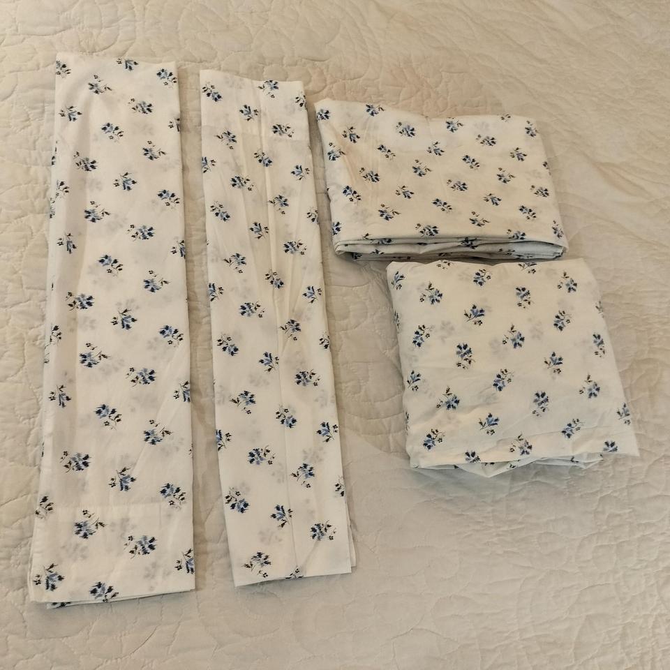 Stone Cottage Cotton White And 351c