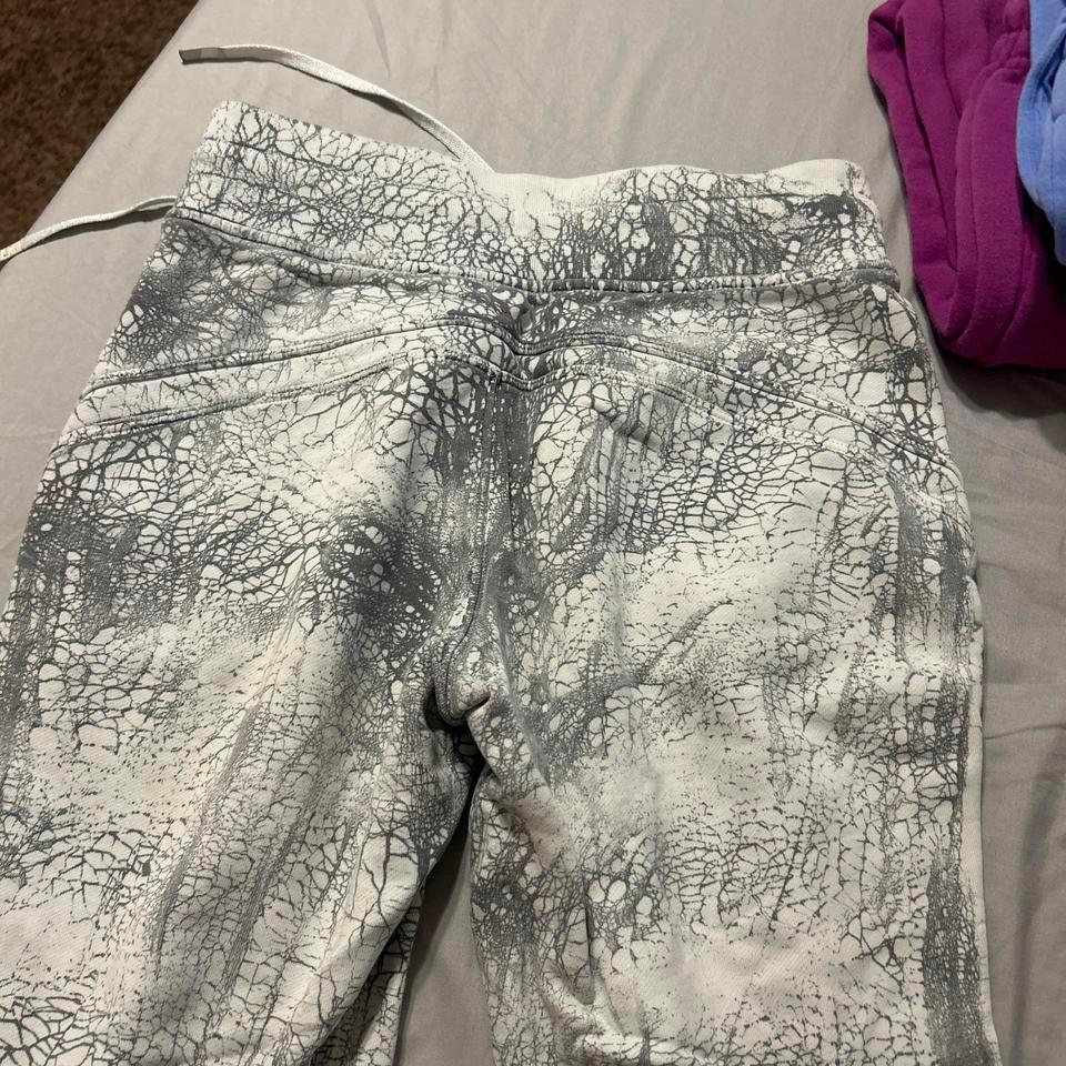 White Grey Lulu Joggers 30e5 3
