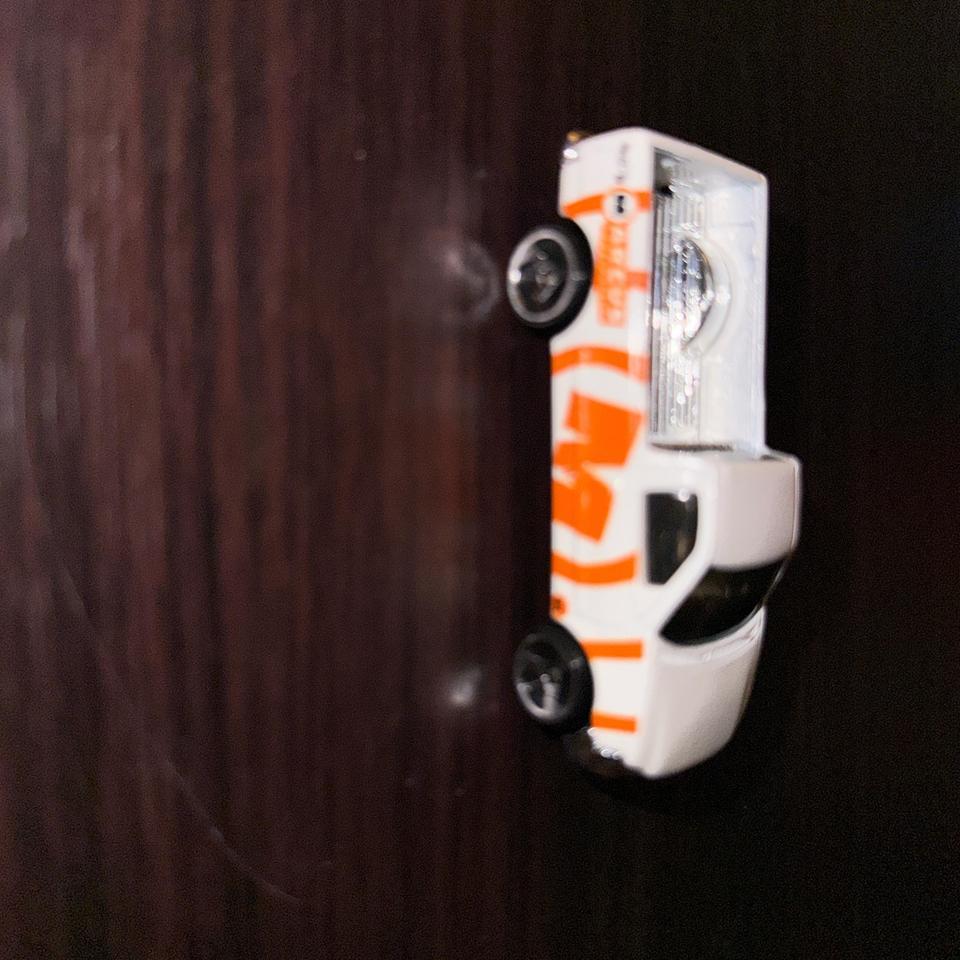 White Orange Toy Car C661