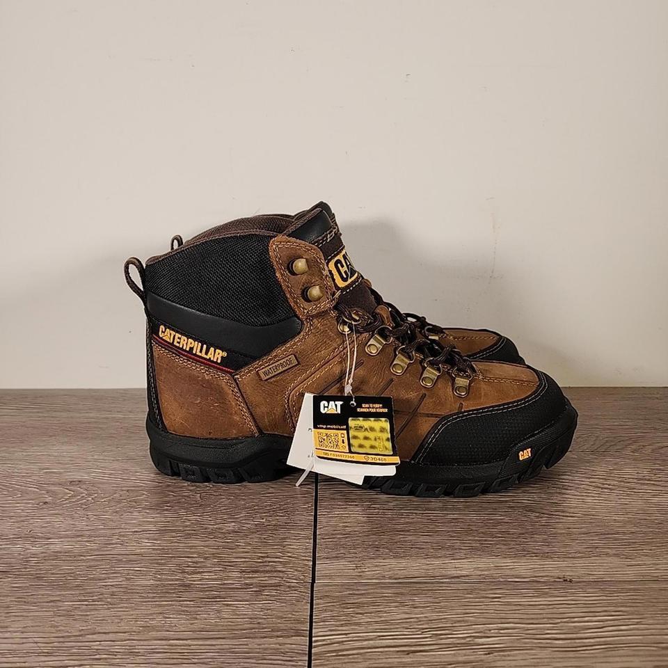 New Mens Cat Size 10 4