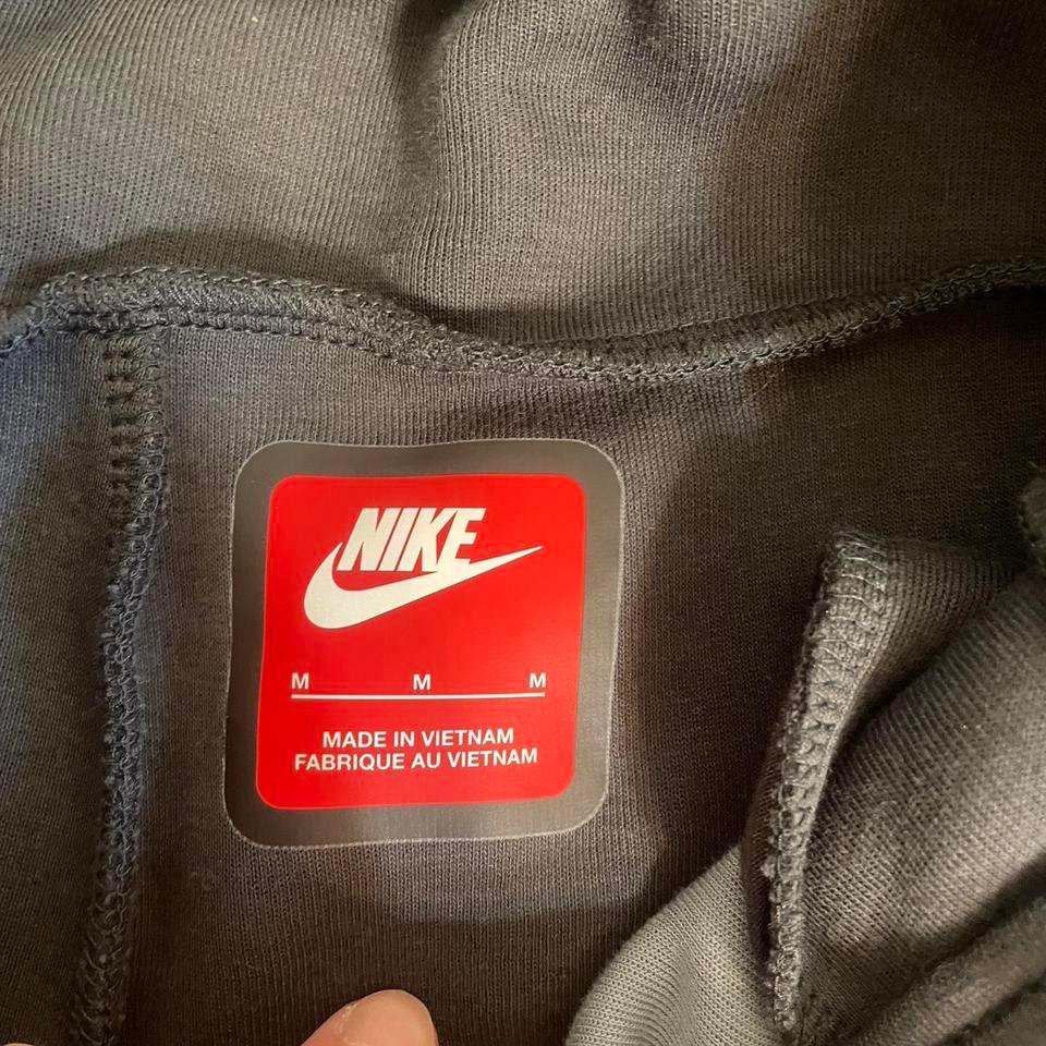 Nike Grey Tech Sweatpants Size Fcae 6