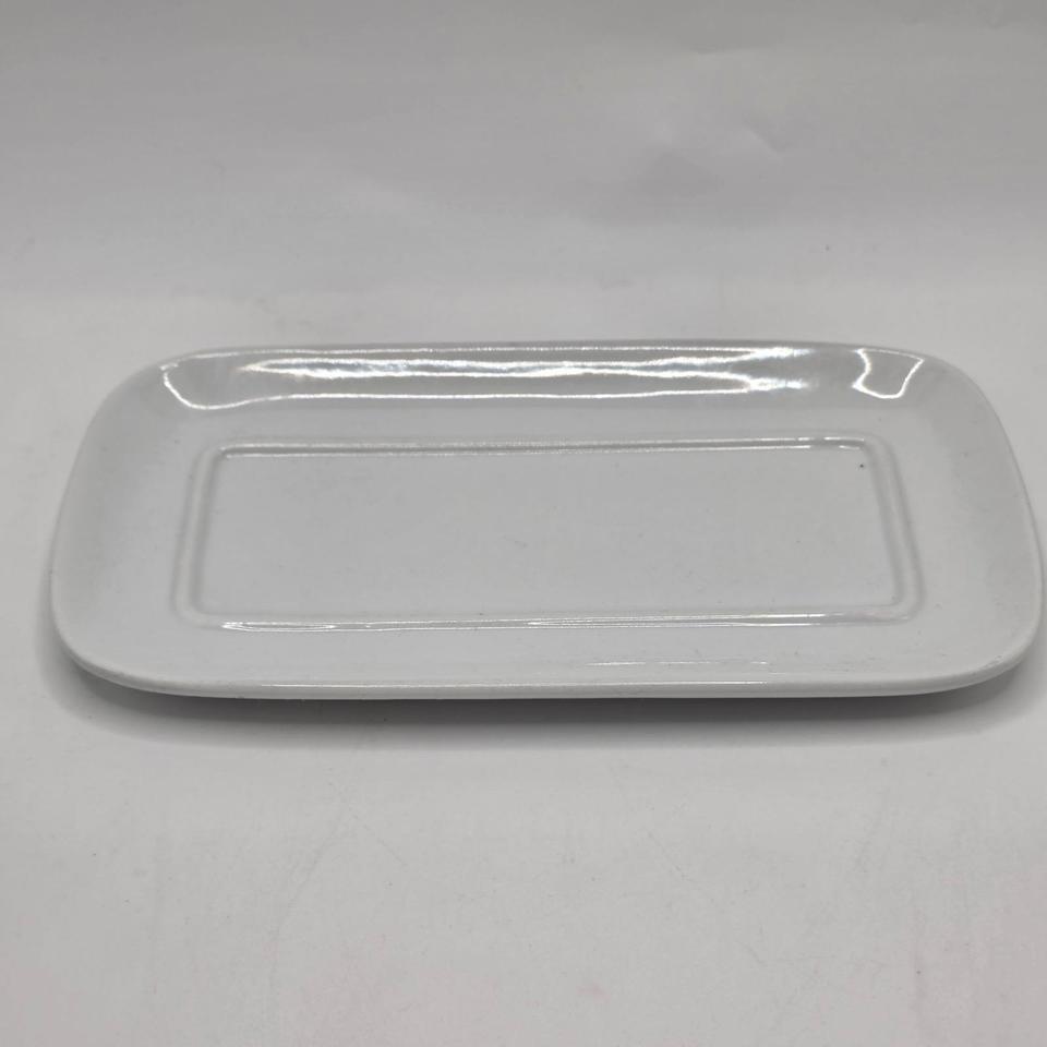Butter Dish Ceramic White Covered 7029 4