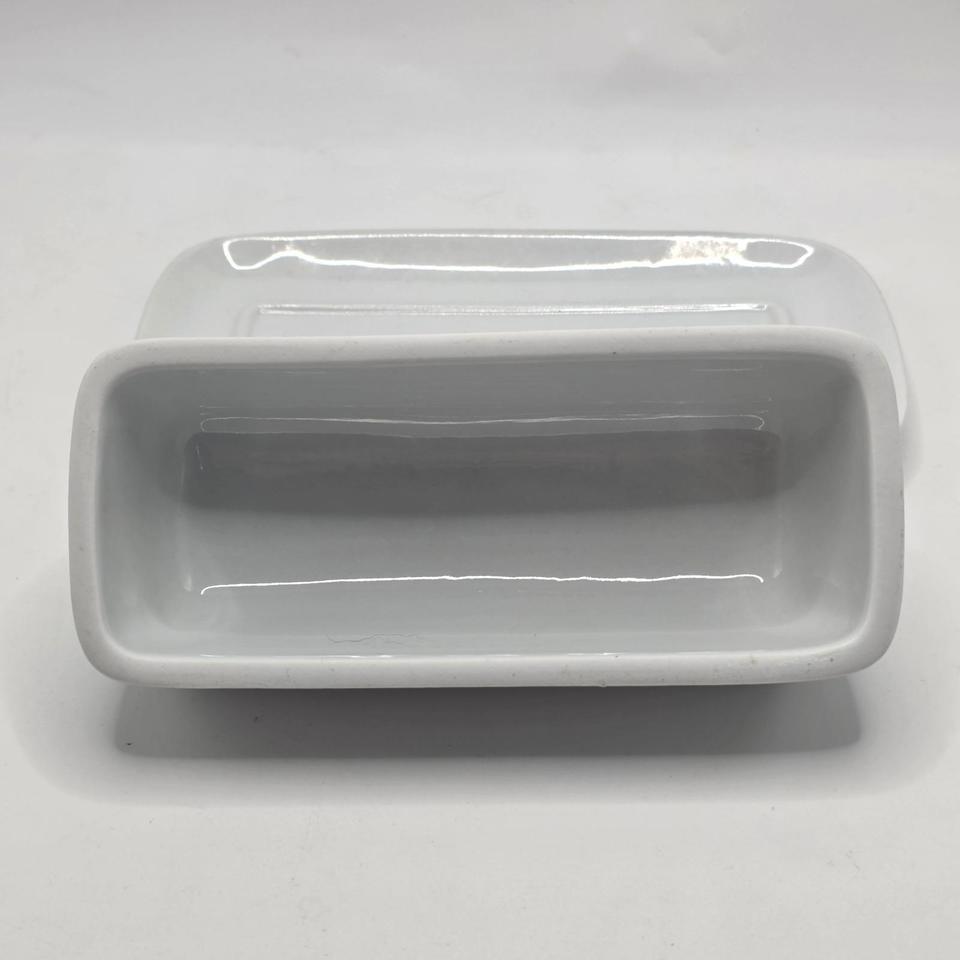 Butter Dish Ceramic White Covered 7029 6