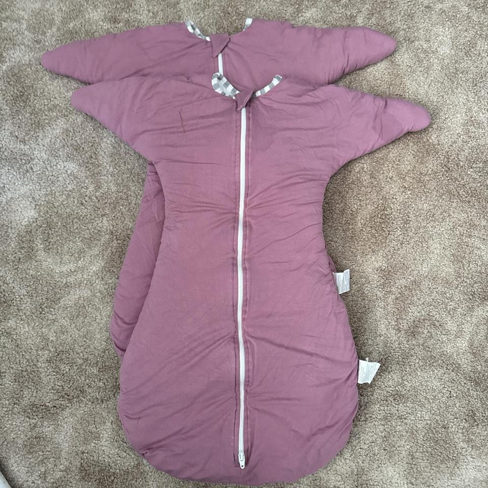Zigjoy Shark Fin Transitional Swaddle For