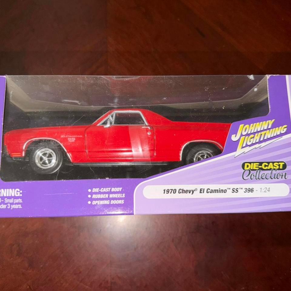 Johnny Lightning 1970 Chevy El 82eb