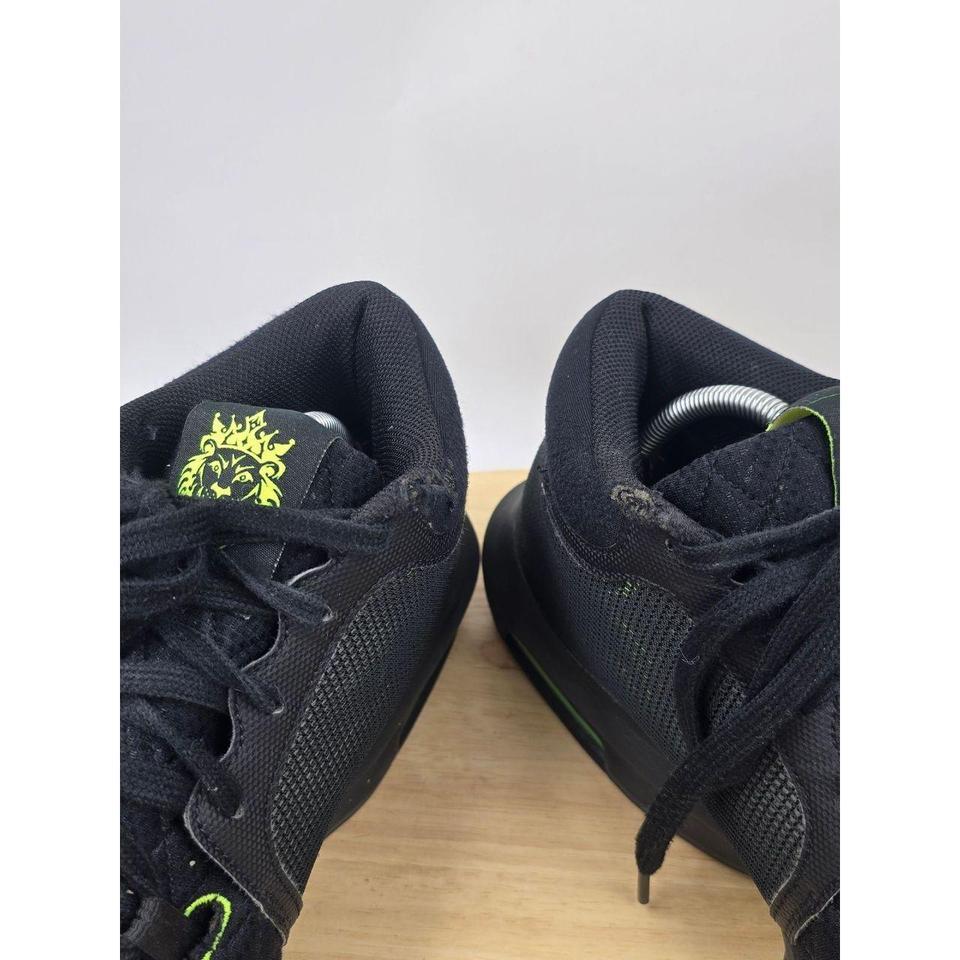 Nike Lebron James Witness 8 6