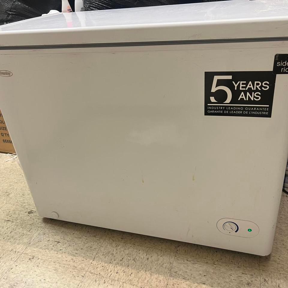 White Chest Freezer Fridge Freezer D30f
