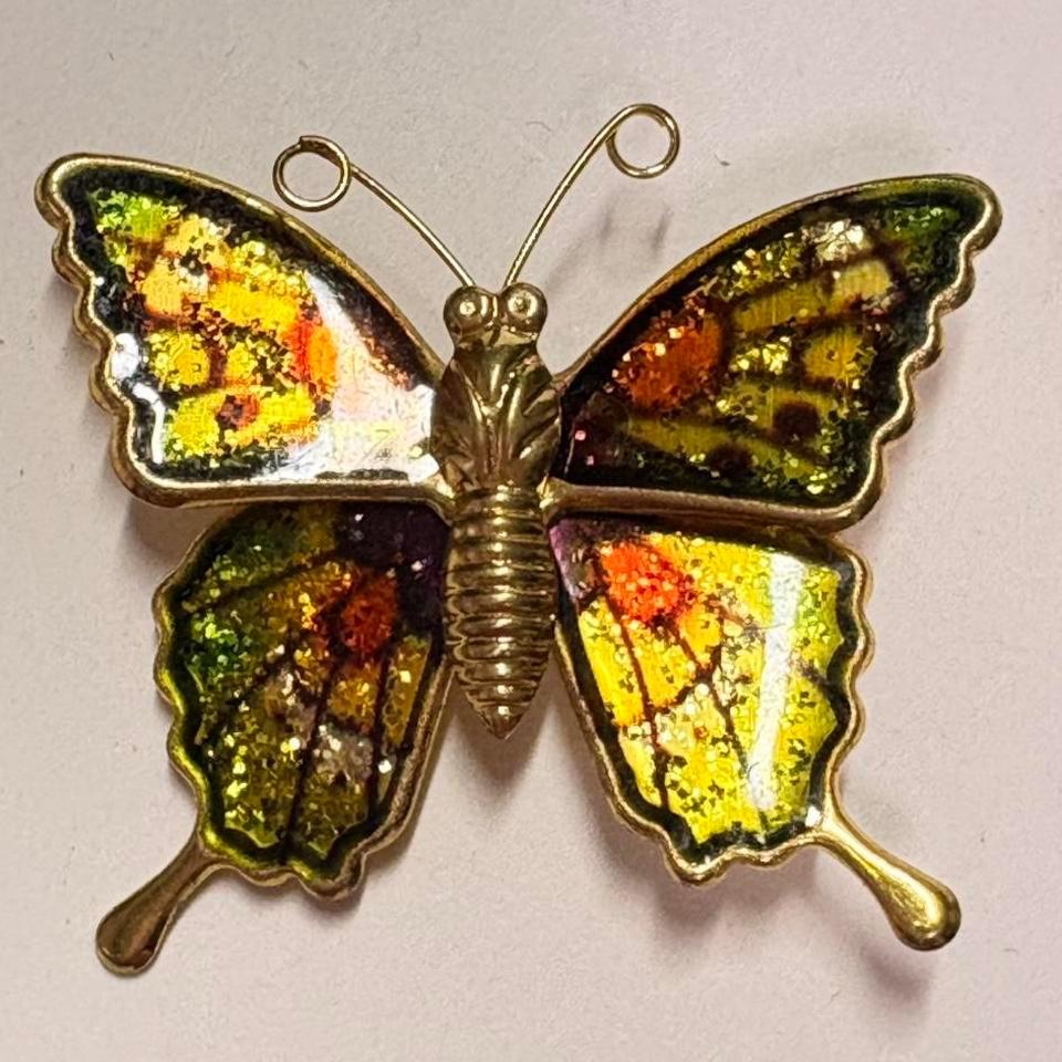 Vintage Gold Tone And Multi Coloured C07e
