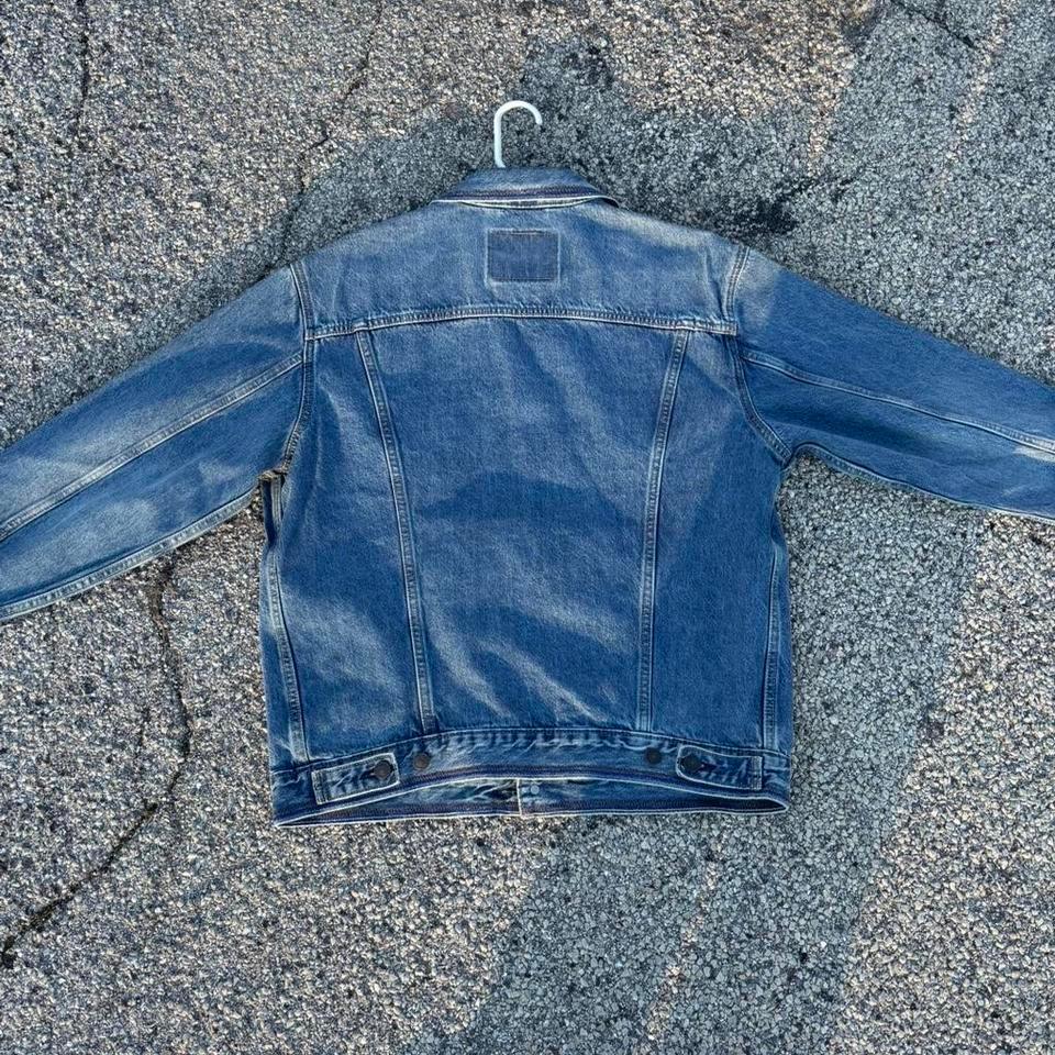 Levis Blue Denim Jacket With D16e 5