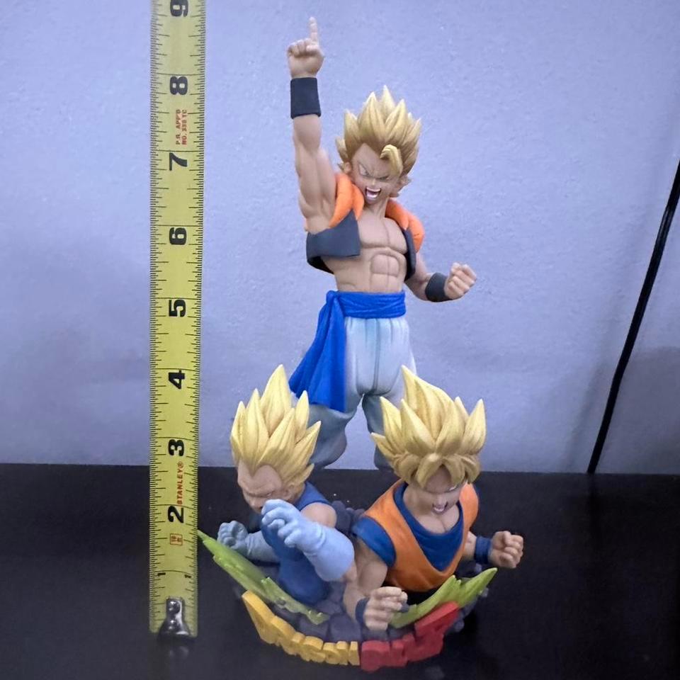 Dragon Ball Z Super Saiyan A426 3
