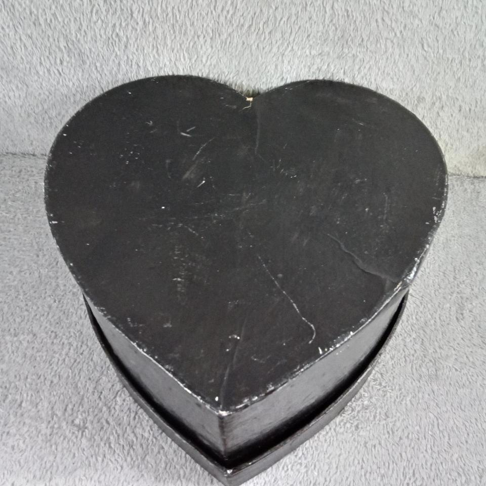 Black Heart Shaped Decorative Storage 431c 3