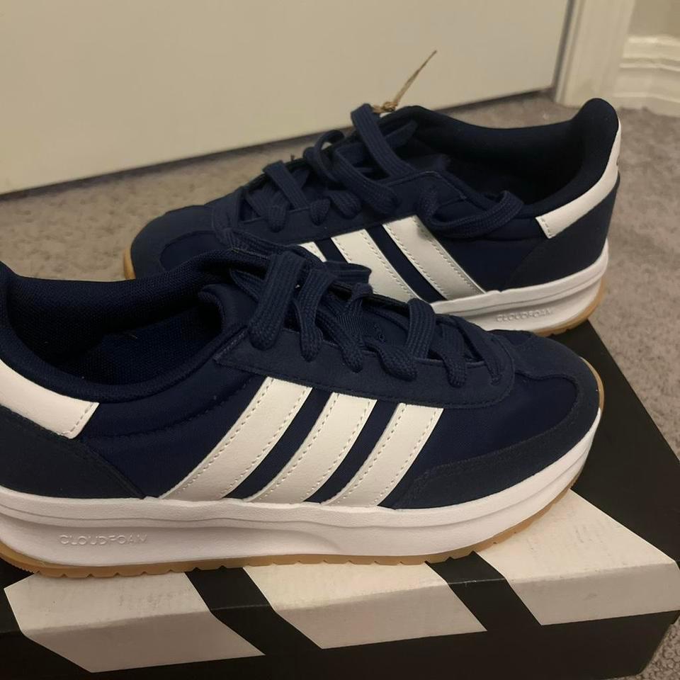 New Adidas Youth Run 70s 2