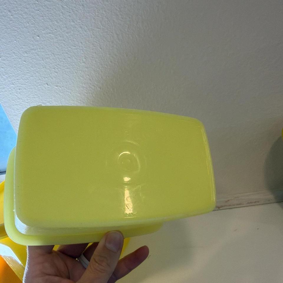 Tupperware Vintage Lot Of 4 545f 4