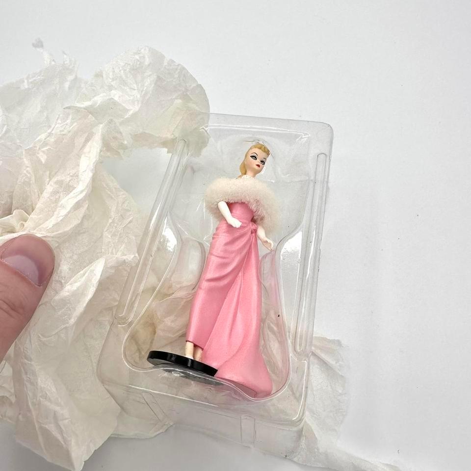 Hallmark Keepsake Barbie Ornament 1996 Ec72 4