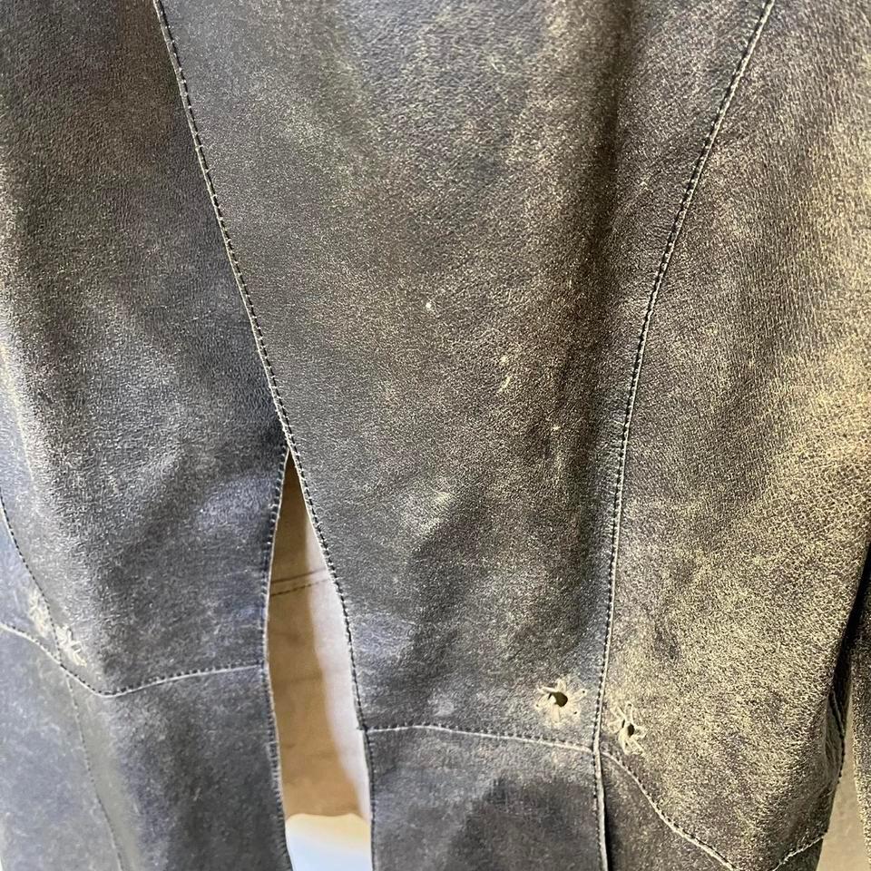 Vintage Guess Jeans Genuine Leather 7549 5
