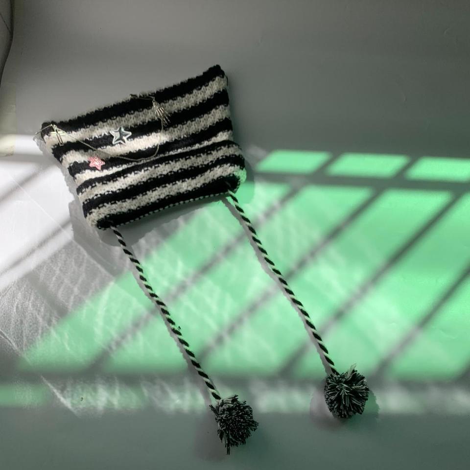 Y2k Black Stripe Knit Beanie 535e
