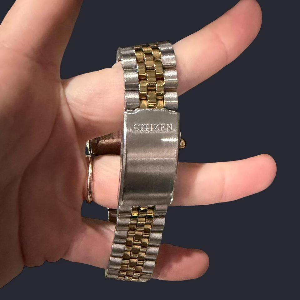 Citizen Gold And Silver Watch 2d06 2