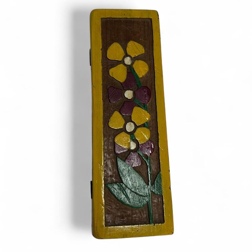 Vintage Hand Carved Hand Painted B4ae 4